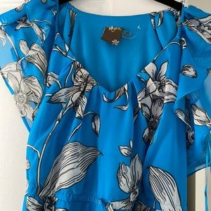 Maxi dress: lightweight, floral print size XS/fits like a size S